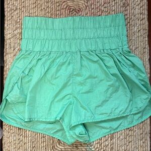 Free People Movement M Green Women's Shorts